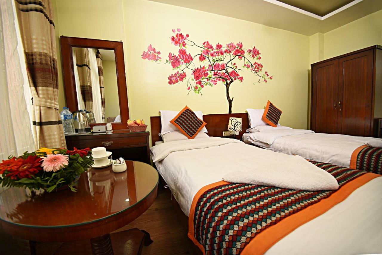 Hotel Osho Home Katmandu Dış mekan fotoğraf